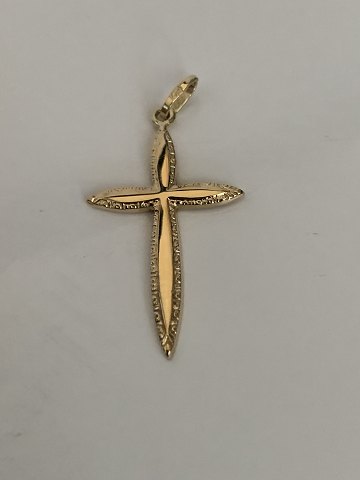 Gold cross in 14 carat gold, with beautiful details. For necklace. Stamped 585