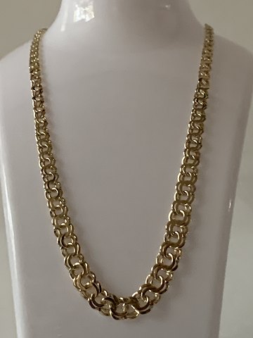 Bismark necklace in 8 carat gold, with chain and carabiner clasp. Very elegant 
necklace. Length 50 cm.