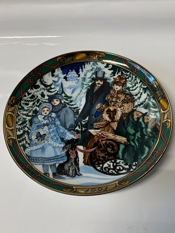 Royal Plate "Den Kære Familie" The Christmas tree is fetched, 1991