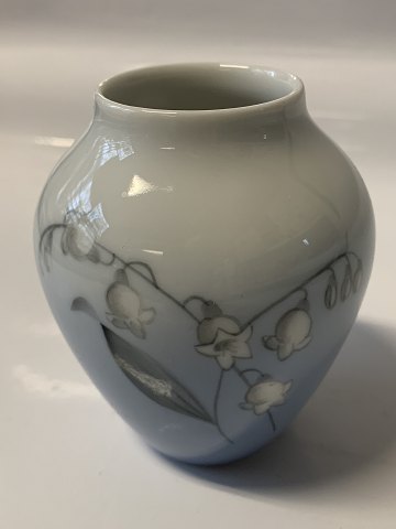 Bing & Grondahl Convalla, Vase.
Height: 8.7 cm.