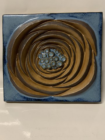 Michael Andersen Relief, Bornholm ceramics