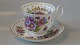 Kaffekop med underkop  "Septemper" Royal Albert Månedstel 
Engelsk Stel
Blomstermotiv :Michaelmas Daisy
web 11353  SOLD
