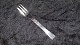 Kagegaffel #Rigsmønster Sølvbestik med små buler
Frigast sølv
Længde 13,5 cm.