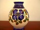 Flot Aluminia Vase med Clematis Dekoration