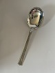 Potato spoon / Serving spoon in Silver
Length approx. 20.2 cm
Stamped Year. 1954