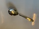 Ruth w / Flower Silver Marmalade spoon in silver
Length approx. 13 cm
Stamped year 1935 3 towers 830s