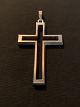 Cross Pendant in Silver
The stamp. SP 830S