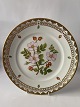 Royal Copenhagen, Round Dish
Motif: The rose hip
The dish is home painted