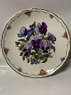 Flower plate from the English Royal Albert, Dec. No. 4400A