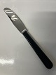 Raadvad middagsknive med sort skæfte 12 stkLængde 20,5 cm.